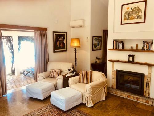Charming Villa With Heated Pool Near Sandy Beach, Hiking, Golf And Wineries