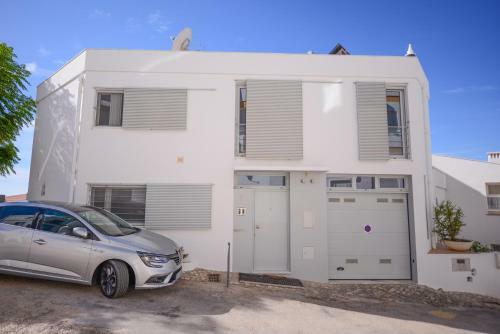 The Fantastic Beach House Of Luz
