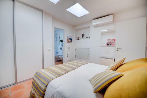 The Fantastic Beach House Of Luz