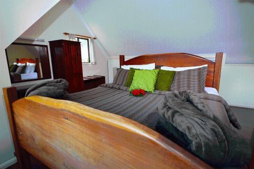 Montville Country Cabins