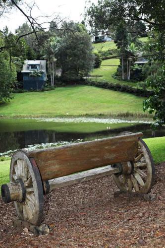 Montville Country Cabins