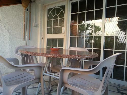 Andriana House