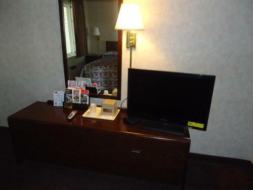 Motel Budget Host Inn Somerset