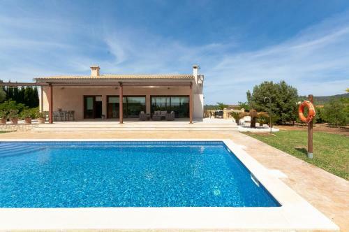 Villa Finca Can Llabr�s