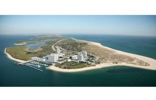 Apartamento Stay In Set�bal - Ac, Wi-fi 2 Bedroom Apt