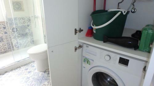 Apartamento Stay In Set�bal - Ac, Wi-fi 2 Bedroom Apt