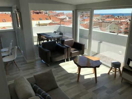 Blue Bay Beach Apartment