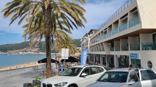 Apartamento Sesimbra California Beach Front