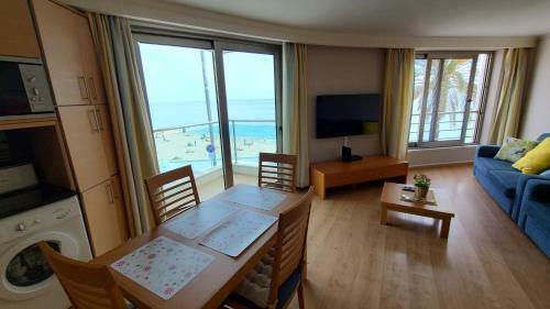 Apartamento Sesimbra California Beach Front