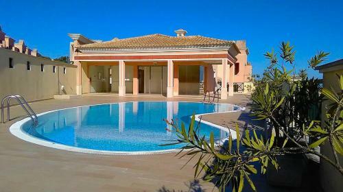 Oceanview Duplex Shared Pool & Beach Sesimbra