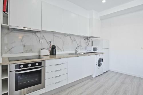Bmyguest - Sesimbra Bay Apartment