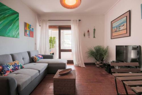 Apartamento T2 Com Vista Mar A 4 Minutos Da Praia