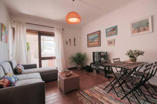 Apartamento T2 Com Vista Mar A 4 Minutos Da Praia