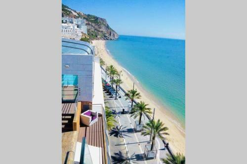 Apartamento Est�dio Vista Mar Com A/c E Acesso Privado � Praia