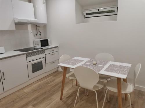 Apartamentos S�o Gi�o 10