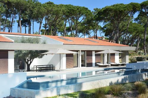 Villa Excalibur