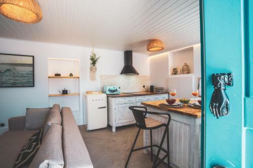 Apartamento Azenhas Do Mar West Coast Design And Surf Villas