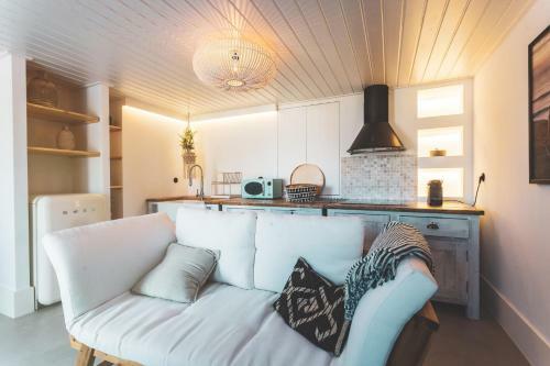 Apartamento Azenhas Do Mar West Coast Design And Surf Villas