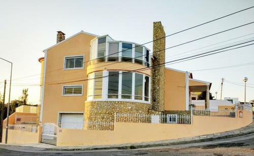 Castelinho Carrascal Sintra Apt & Heated Pool