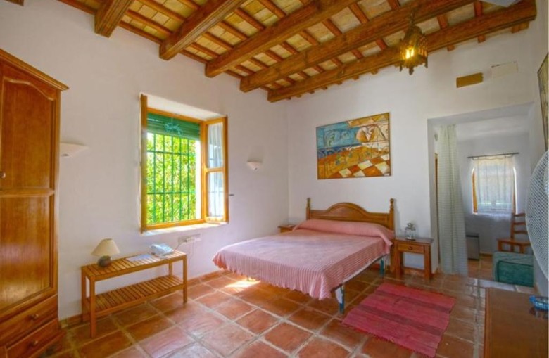 Hotel El Palomar De La Bre�a