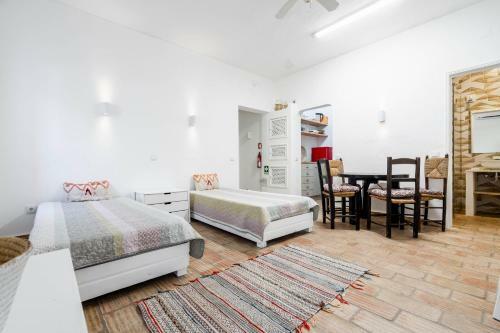 Apartamento 157, Pedras D?el Rei