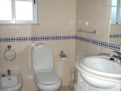 Luxury Townhouse Villa, Large Pool And Gardens - Exquisite Location