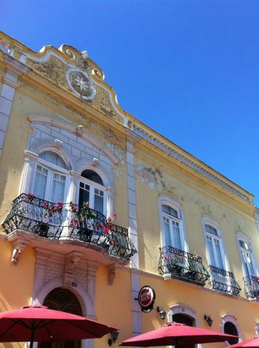 Luxury Townhouse Villa, Large Pool And Gardens - Exquisite Location