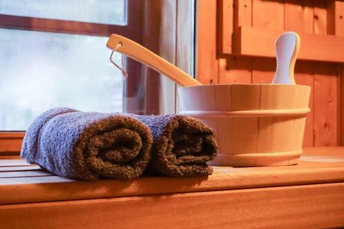 Ruhe Unter Reet - Haus Mit Sauna & Kamin Im Gr�nen
