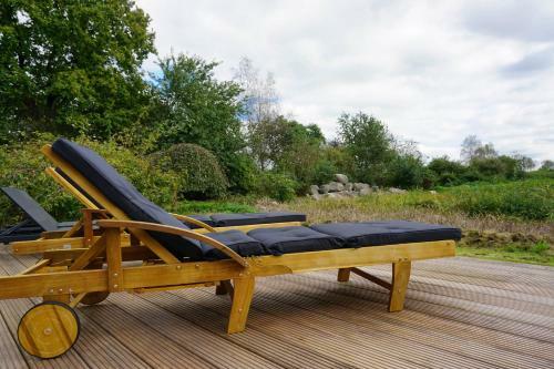 Ruhe Unter Reet - Haus Mit Sauna & Kamin Im Gr�nen