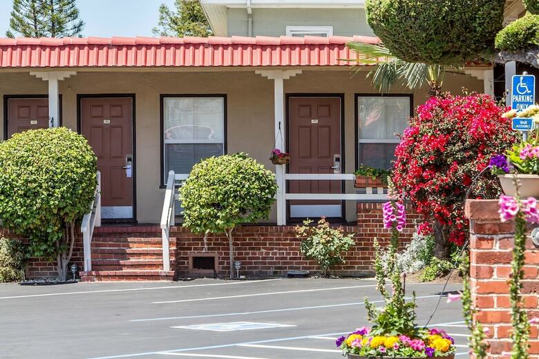 Motel Rodeway Inn - Berkeley