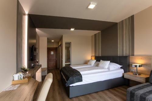 Hostal Motel Pri Lesniku