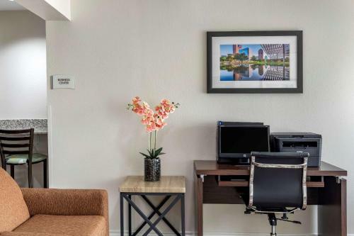 Hotel Microtel Inn & Suites By Wyndham Longview