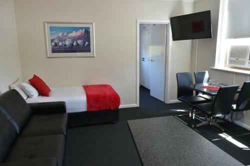 Aparthotel North Melbourne Serviced Apartment