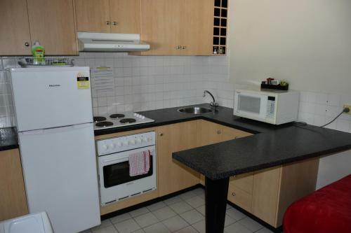 Aparthotel North Melbourne Serviced Apartment