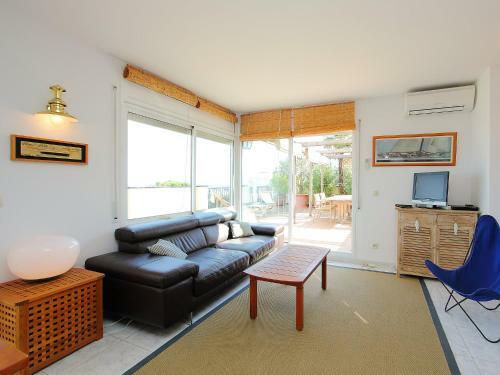 Apartment Edifici L'olivar II Llan��