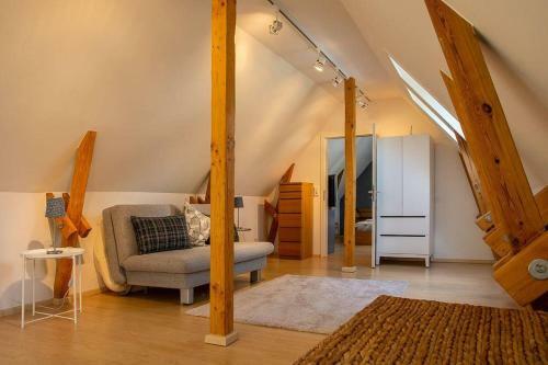 Ferienhaus-atelierhaus-gluecksburg-sandwig