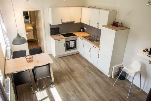 Ferienhaus-atelierhaus-gluecksburg-sandwig