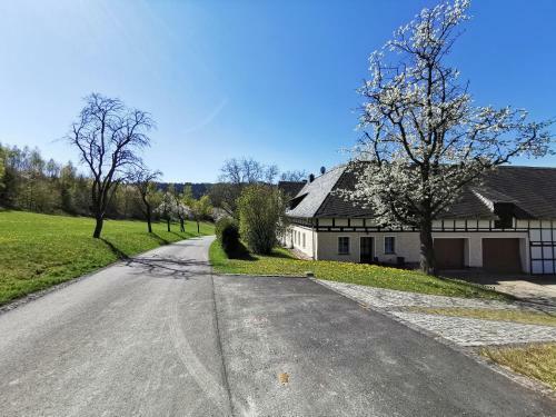 Apartamento Ferienwohnung "am Saalehaken"