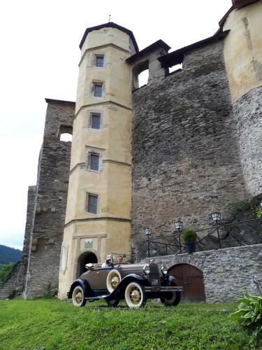 Hostal Hotel Schloss Wespenstein