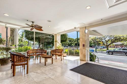 Apartamento Waikiki Grand Hotel With Private Balcony!