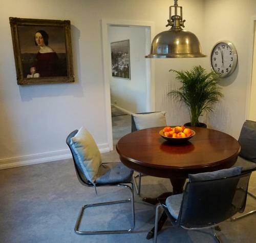 Apartamento Ambiente Am Breiten Tor