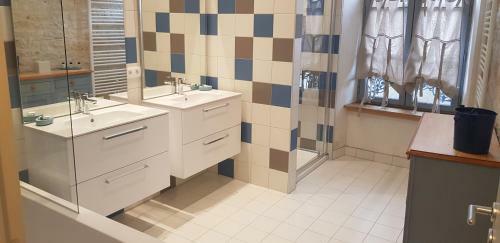 Bed & Breakfast La Cour Saint Louis