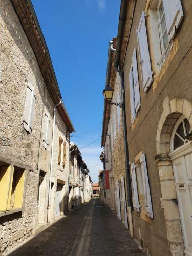 Bed & Breakfast La Cour Saint Louis