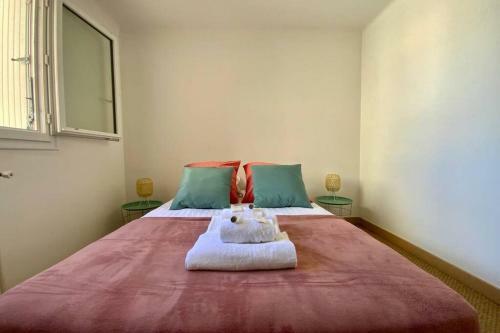 Apartamento Le Castelnauvien - 3 Chambres Avec Parking !