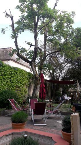 Bed & Breakfast Les Remparts De La Bastide
