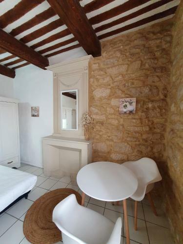 Hostal Suite Parentale Castillon Du Gard