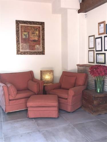 Hostal Avalon