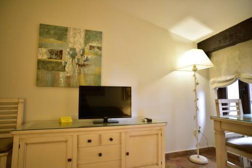 Apartamentos Turisticos Do�a Maria La Brava