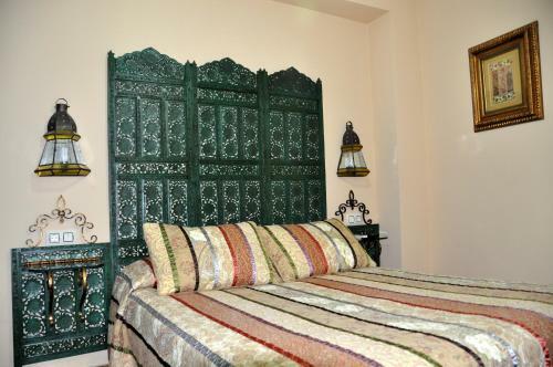 Apartamentos Turisticos Do�a Maria La Brava