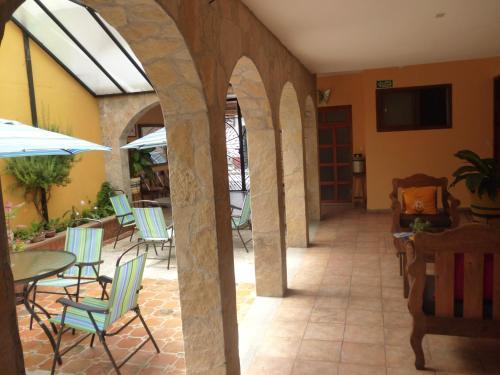 Hotel Ca�adas Del Sureste